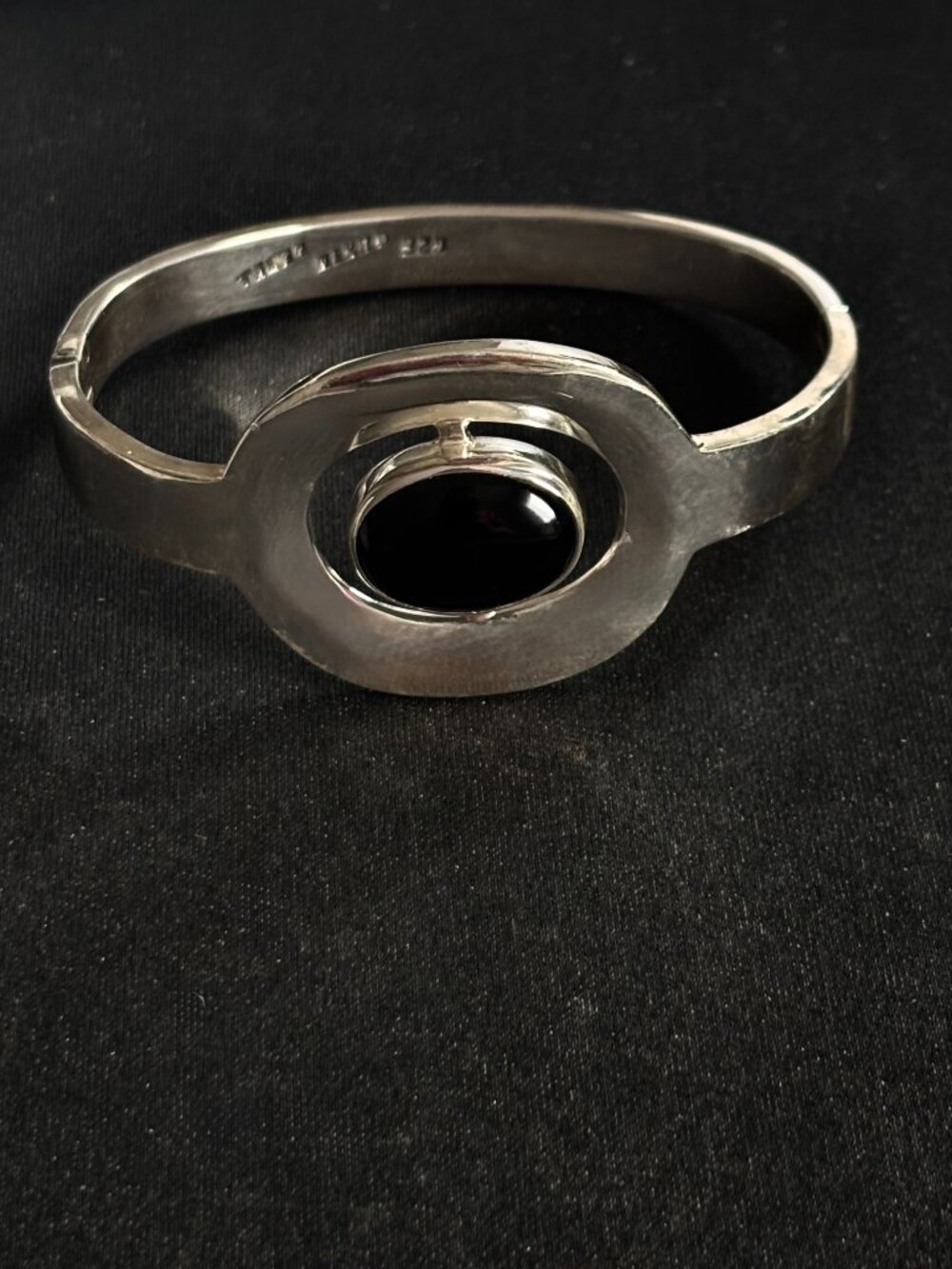 Sterling Silver Black Onyx Hinged Bracelet Stamped 925 Mexico